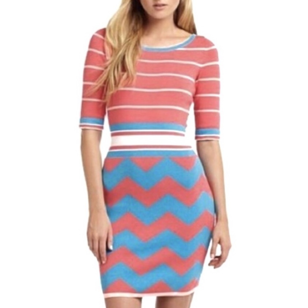 Lilly Pulitzer Fitted Sweater Dress - XS